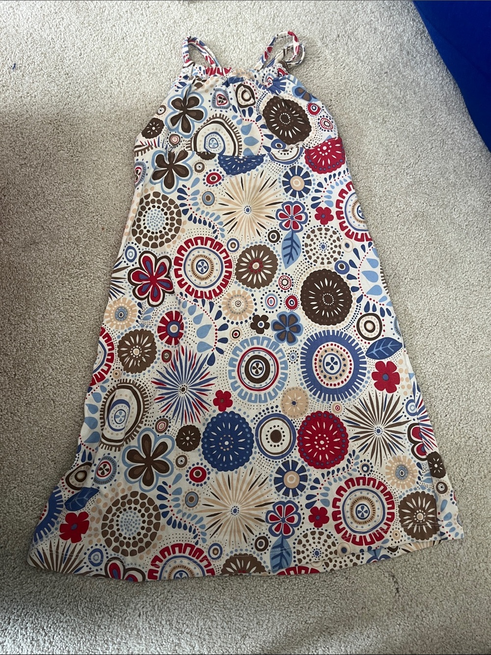 Papo d'Anjo Beige Floral Medallion Casual Sundress with Red and Blue Accents